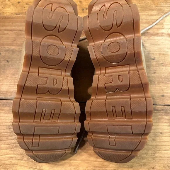 Sorel Kinetic Caribou Camel and Gray Sneaker Boot Size 8 - Picture 10 of 10